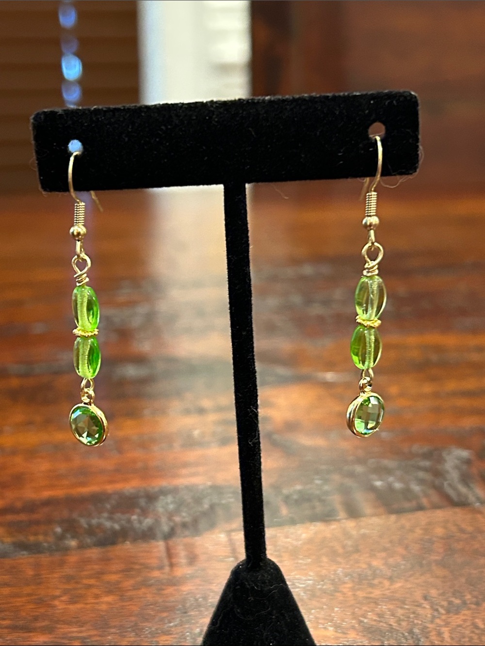 August Birthstone Color - Picture 11 of 11